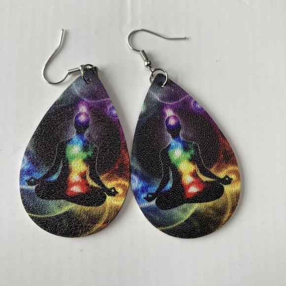BNWT Yoga Chakra Meditation Teardrop Earrings - Serene and Spiritual - Picture 3 of 10